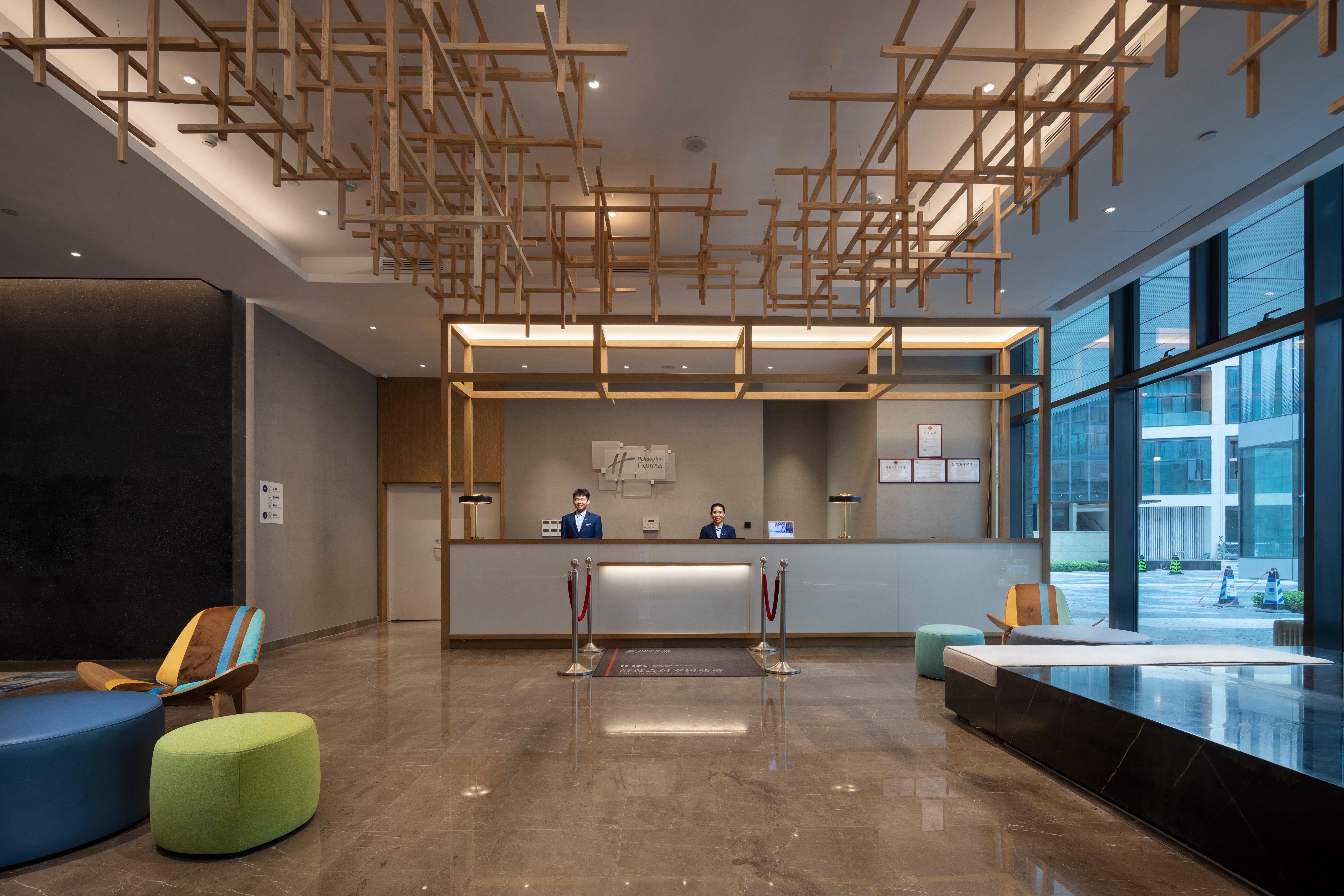 Holiday Inn Express Shenzhen Songgang, An Ihg Hotel Екстериор снимка