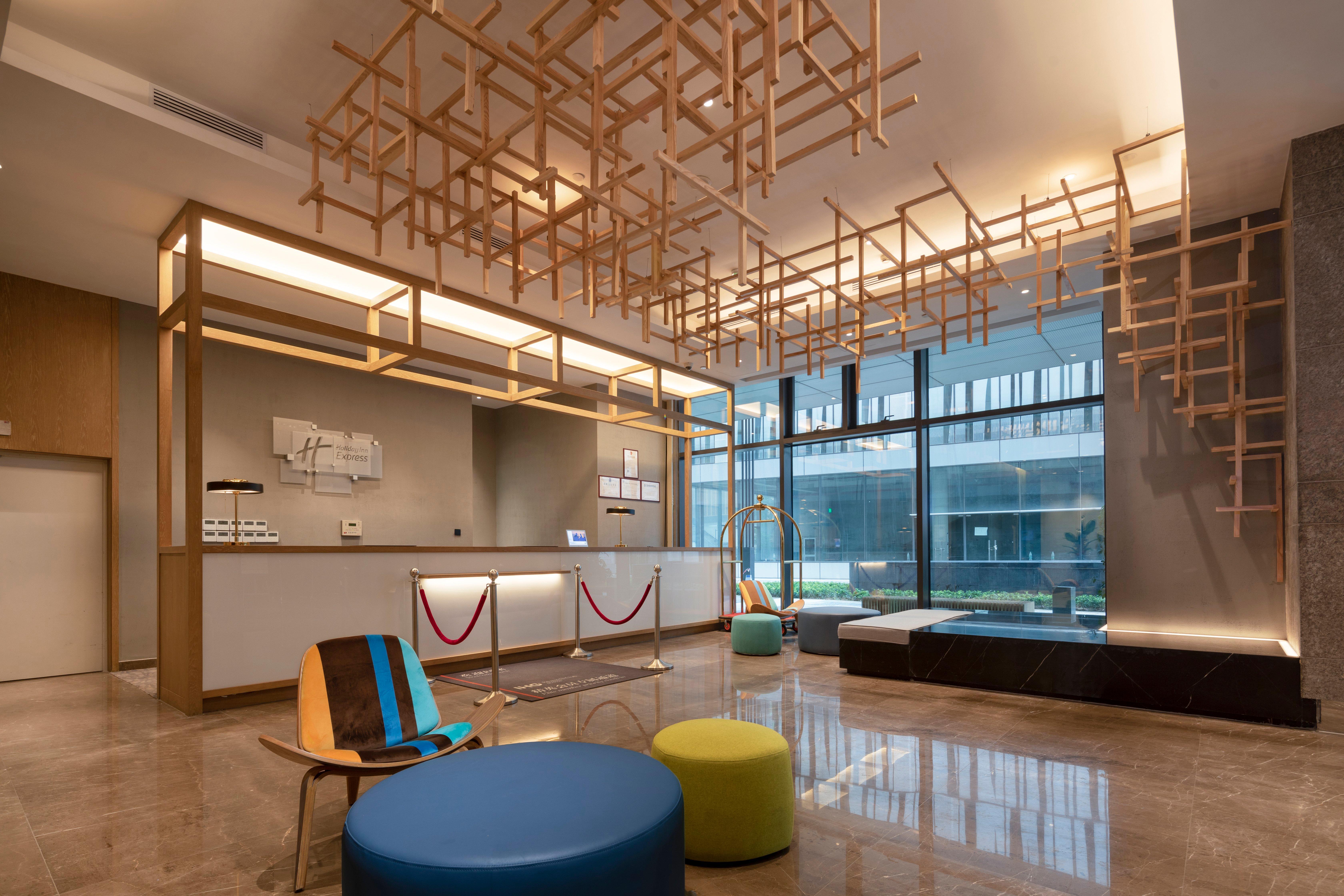 Holiday Inn Express Shenzhen Songgang, An Ihg Hotel Екстериор снимка